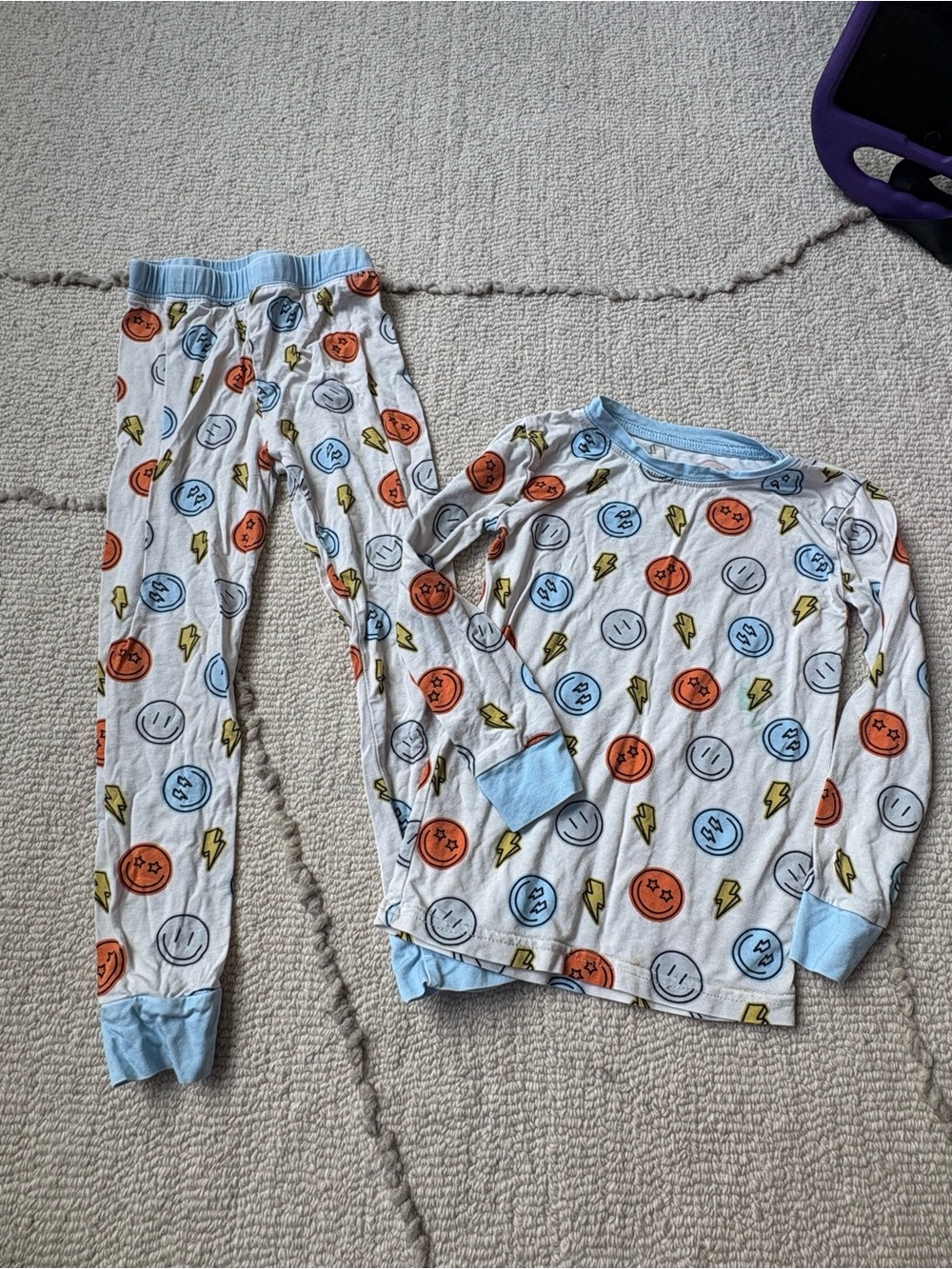 Kids White Smiley & Lightning Pajama Set with Blue Trim